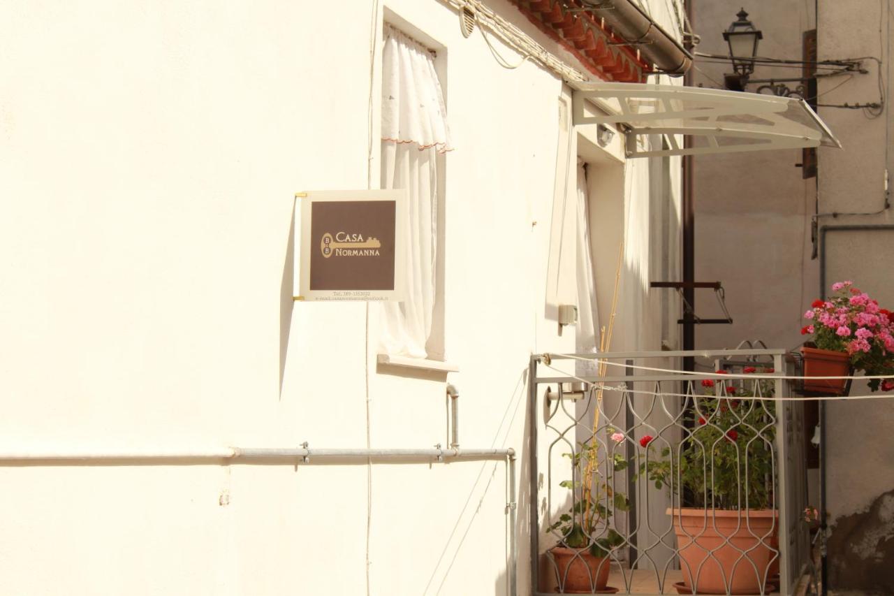 Casa Normanna Acomodação com café da manhã Acerenza Exterior foto